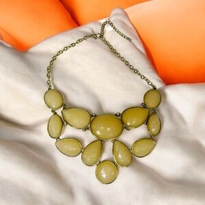 Vintage Cream Necklace – Gold Tone Adjustable Chain, 11" Length